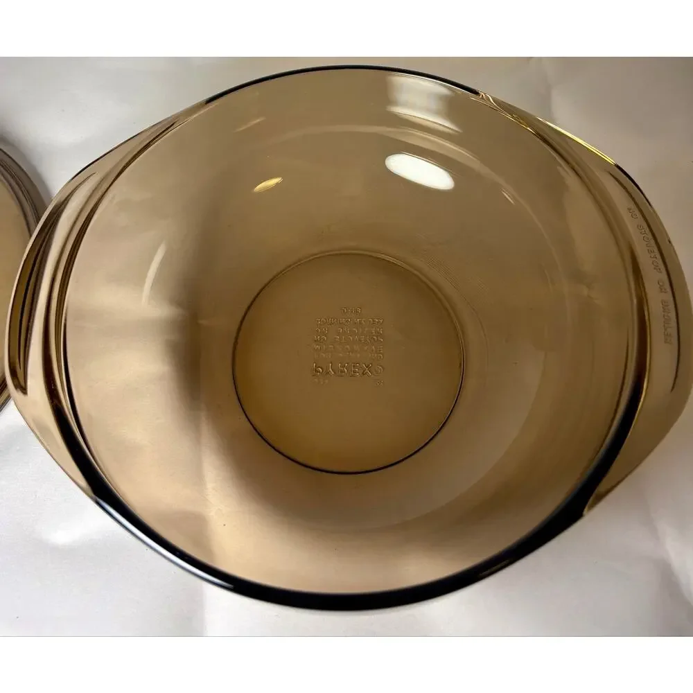 Vintage PYREX #024 AMBER Glass 2 Qt Casserole Dish, with PYREX Knob Lid, USA